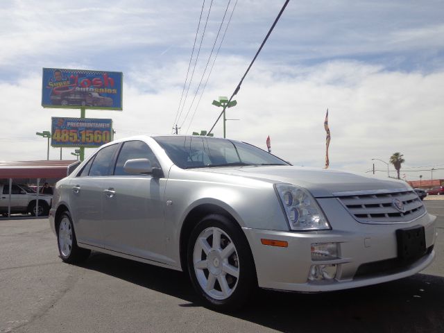 Cadillac STS 2006 photo 3