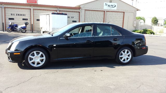 Cadillac STS 2006 photo 3