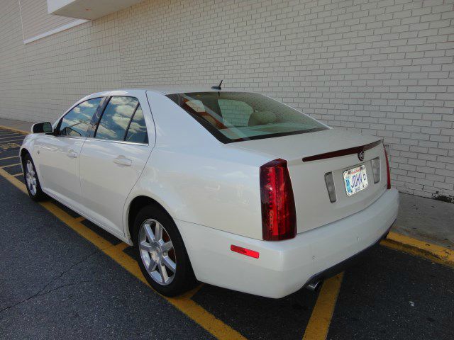 Cadillac STS 2007 photo 1