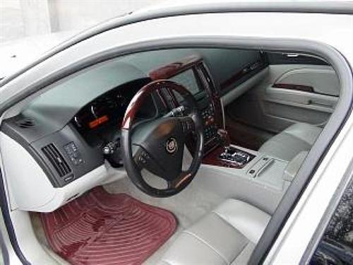 Cadillac STS 2007 photo 1