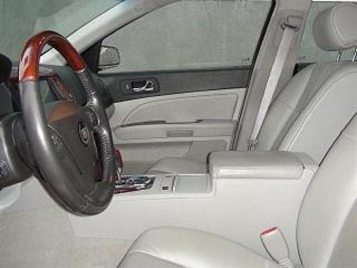 Cadillac STS 2007 photo 4