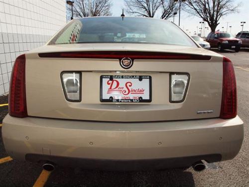 Cadillac STS 2007 photo 4