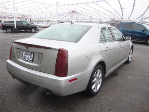 Cadillac STS 2007 photo 5