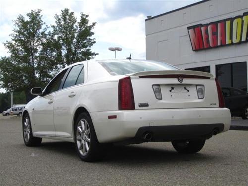 Cadillac STS 2007 photo 3