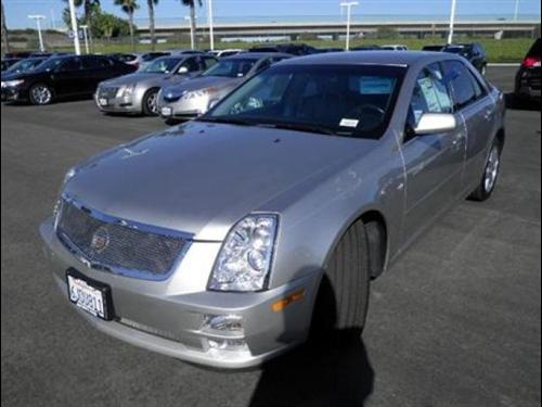 Cadillac STS 2007 photo 2