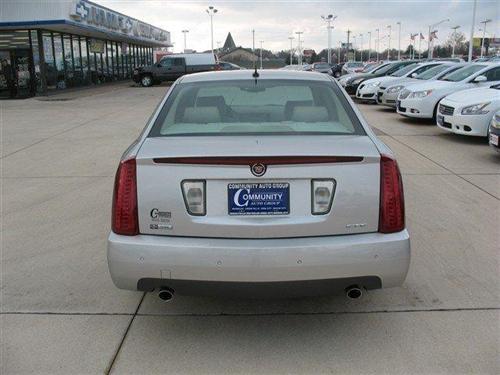 Cadillac STS 2007 photo 4