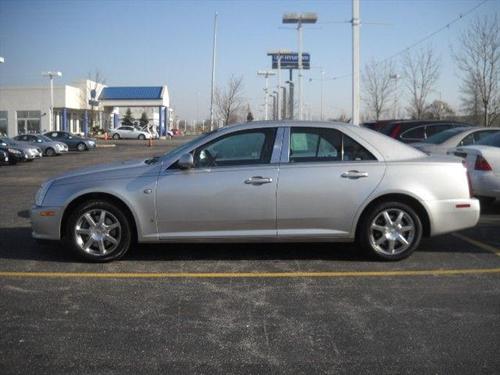 Cadillac STS 2007 photo 2