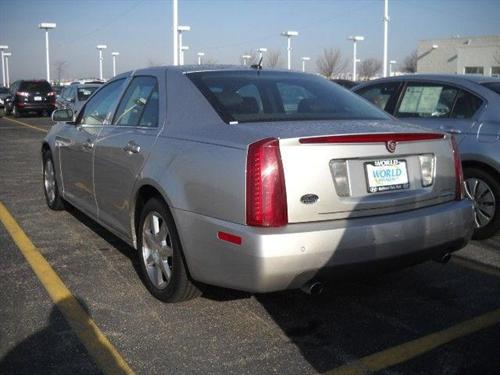 Cadillac STS 2007 photo 3