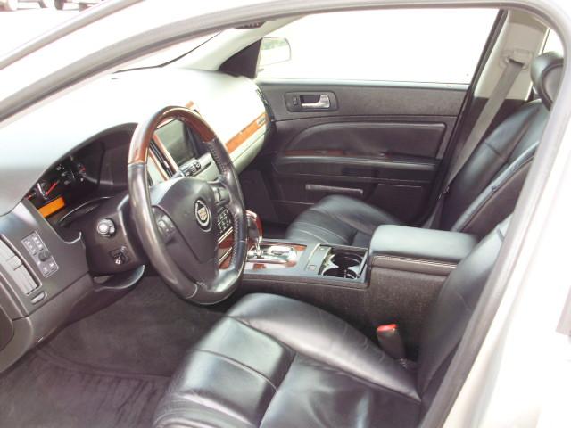 Cadillac STS 2007 photo 5