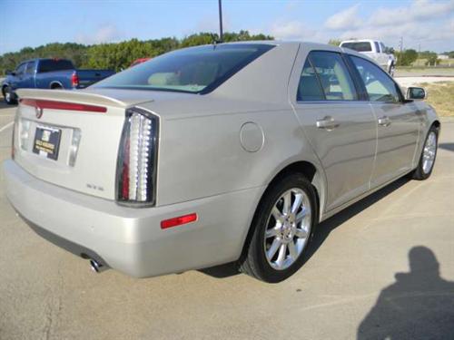 Cadillac STS 2007 photo 1