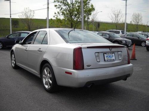 Cadillac STS 2007 photo 3