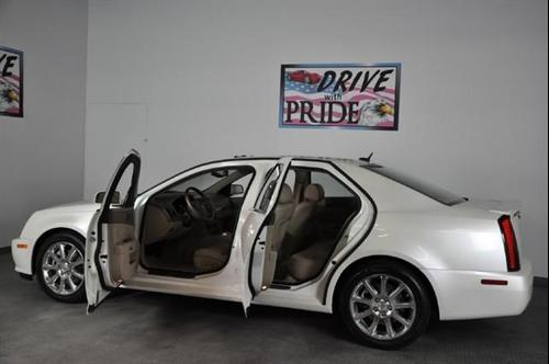Cadillac STS 2007 photo 3