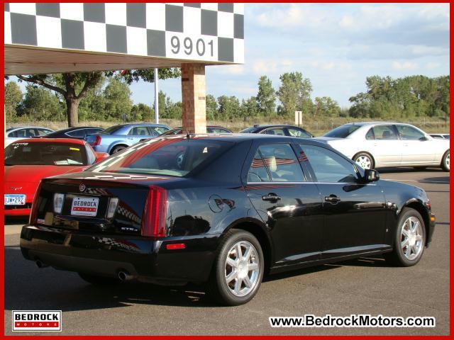 Cadillac STS 2007 photo 1