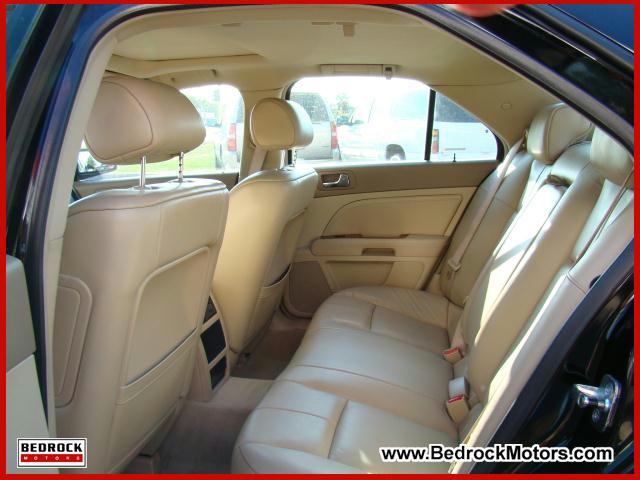 Cadillac STS 2007 photo 4