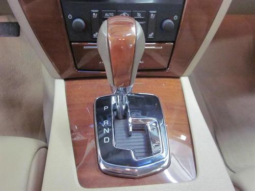 Cadillac STS 2007 photo 1