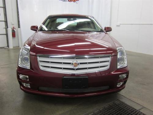 Cadillac STS 2007 photo 2