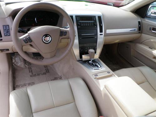 Cadillac STS 2007 photo 4