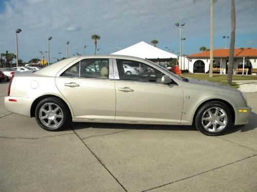 Cadillac STS 2007 photo 1