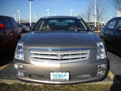 Cadillac STS 2007 photo 2