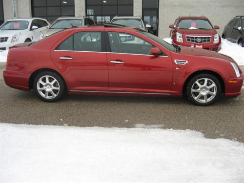 Cadillac STS 2008 photo 1