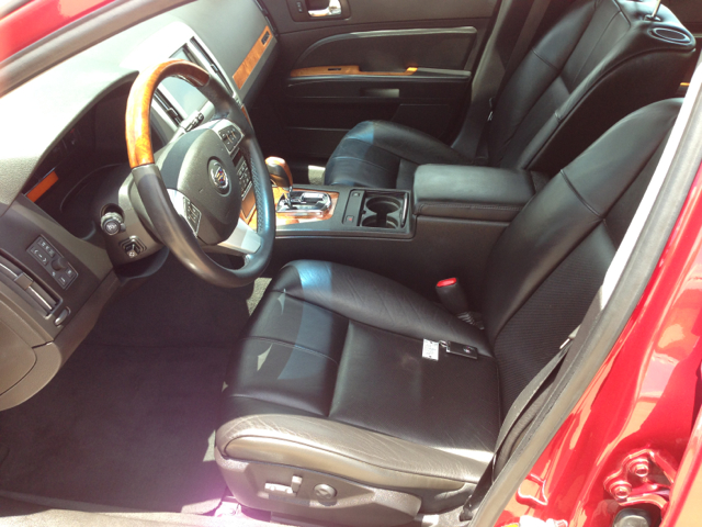 Cadillac STS 2008 photo 3