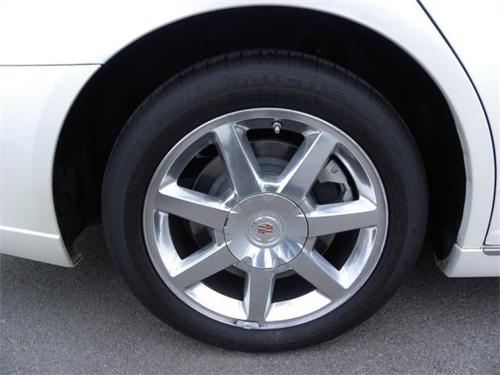 Cadillac STS 2008 photo 3