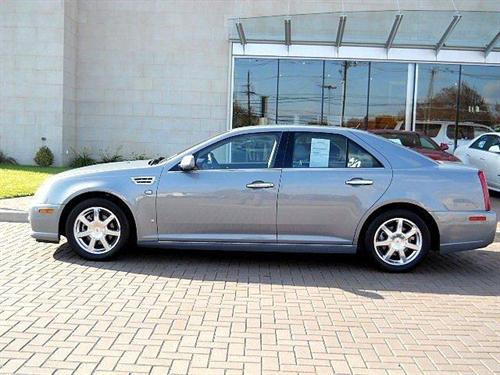 Cadillac STS 2008 photo 1
