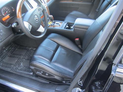 Cadillac STS 2008 photo 2