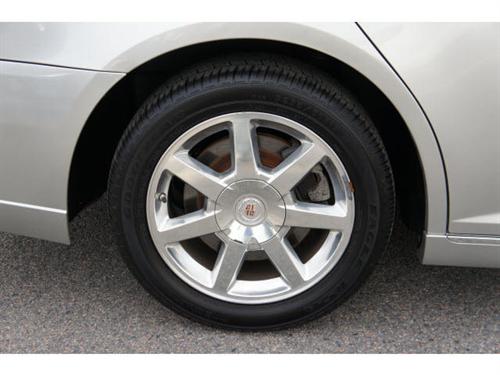 Cadillac STS 2008 photo 2