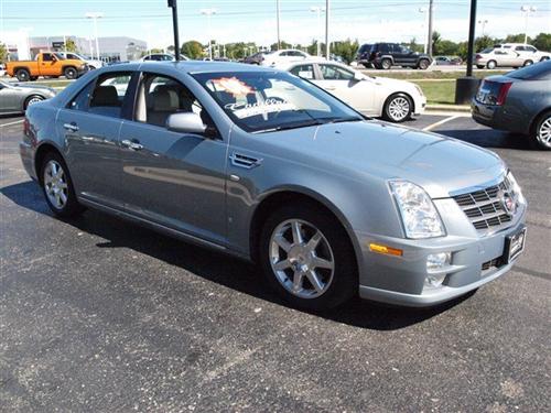 Cadillac STS 2008 photo 1