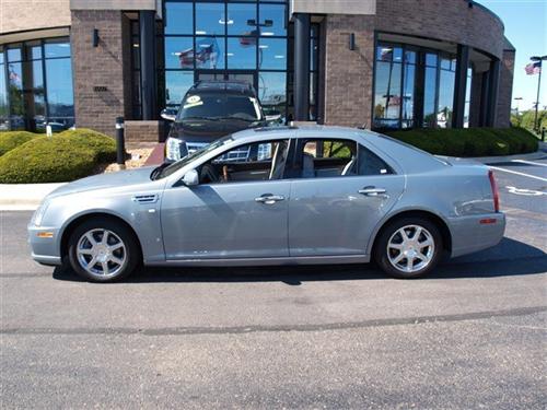 Cadillac STS 2008 photo 3