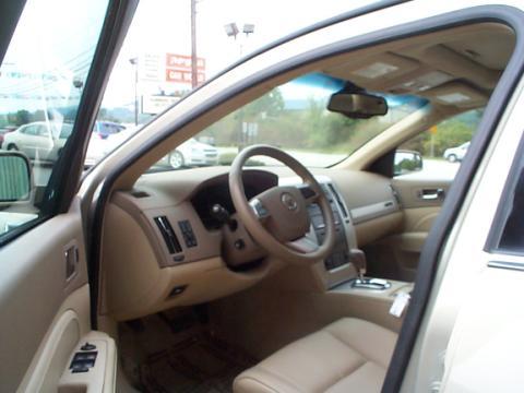 Cadillac STS 2008 photo 2