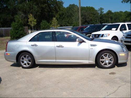 Cadillac STS 2008 photo 1