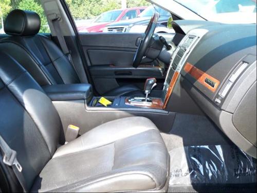 Cadillac STS 2008 photo 2