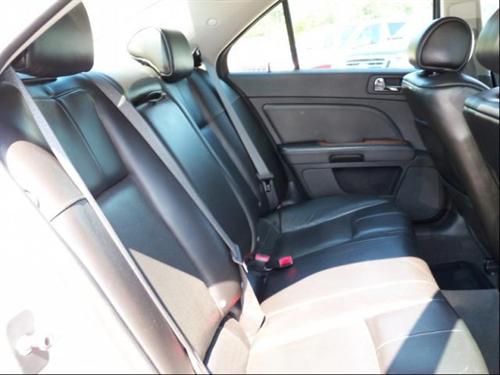 Cadillac STS 2008 photo 3