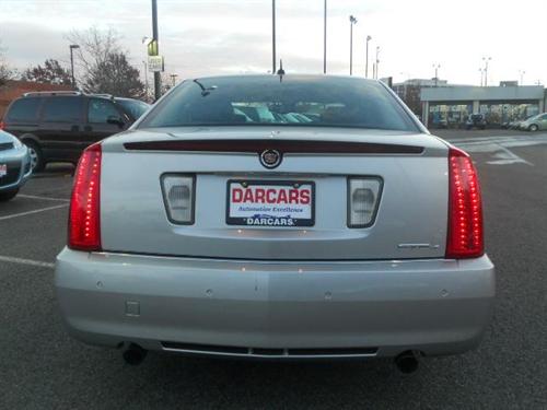 Cadillac STS 2008 photo 4