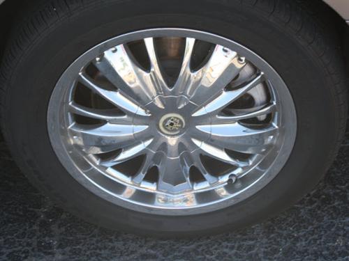 Cadillac STS 2008 photo 1