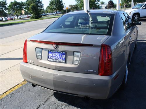 Cadillac STS 2008 photo 2