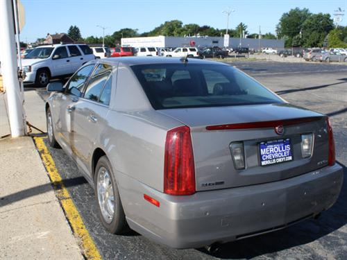 Cadillac STS 2008 photo 3