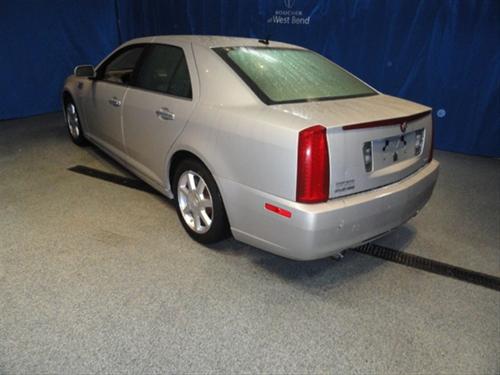 Cadillac STS 2008 photo 5