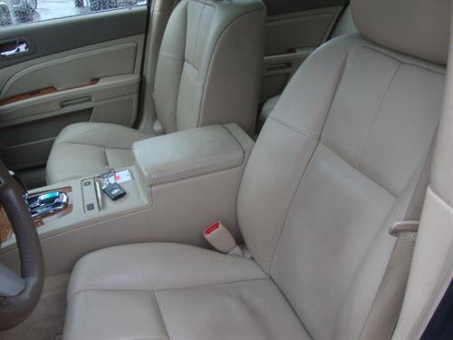 Cadillac STS 2008 photo 3