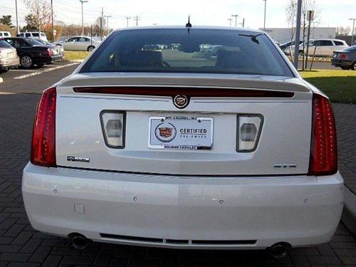 Cadillac STS 2008 photo 3