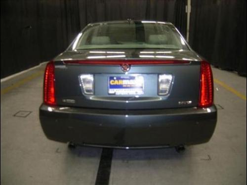 Cadillac STS 2008 photo 3