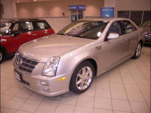 Cadillac STS 2008 photo 2