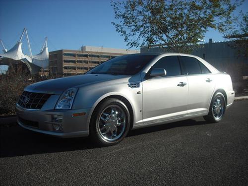 Cadillac STS 2008 photo 1