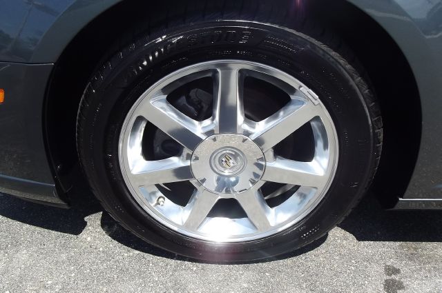 Cadillac STS 2008 photo 3