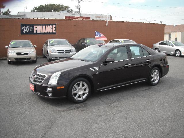 Cadillac STS 2008 photo 4