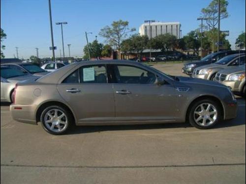 Cadillac STS 2008 photo 3