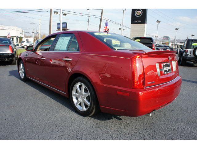 Cadillac STS 2008 photo 5