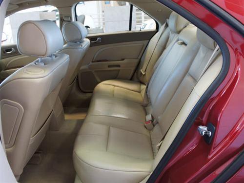 Cadillac STS 2008 photo 1